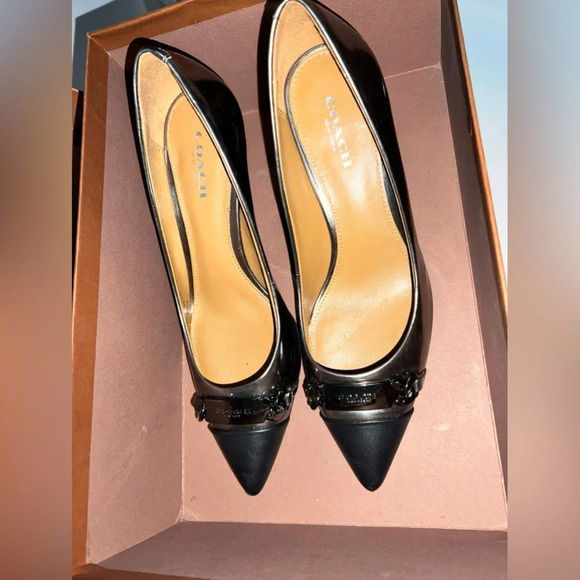 Coach Metallic Leather Sandal Size 5.5 - Picture 4 of 15